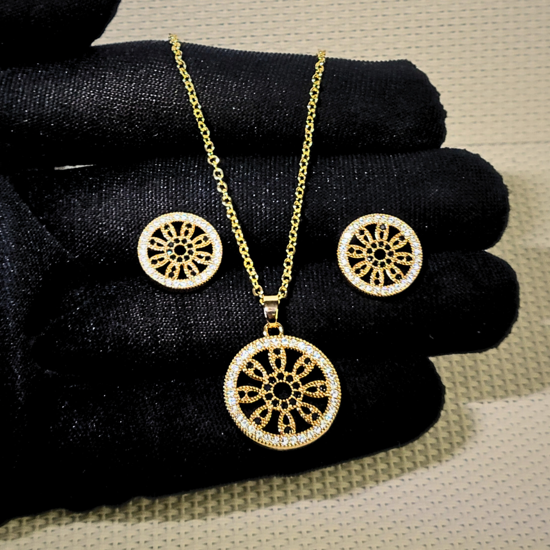 Zircon Glow Necklace set