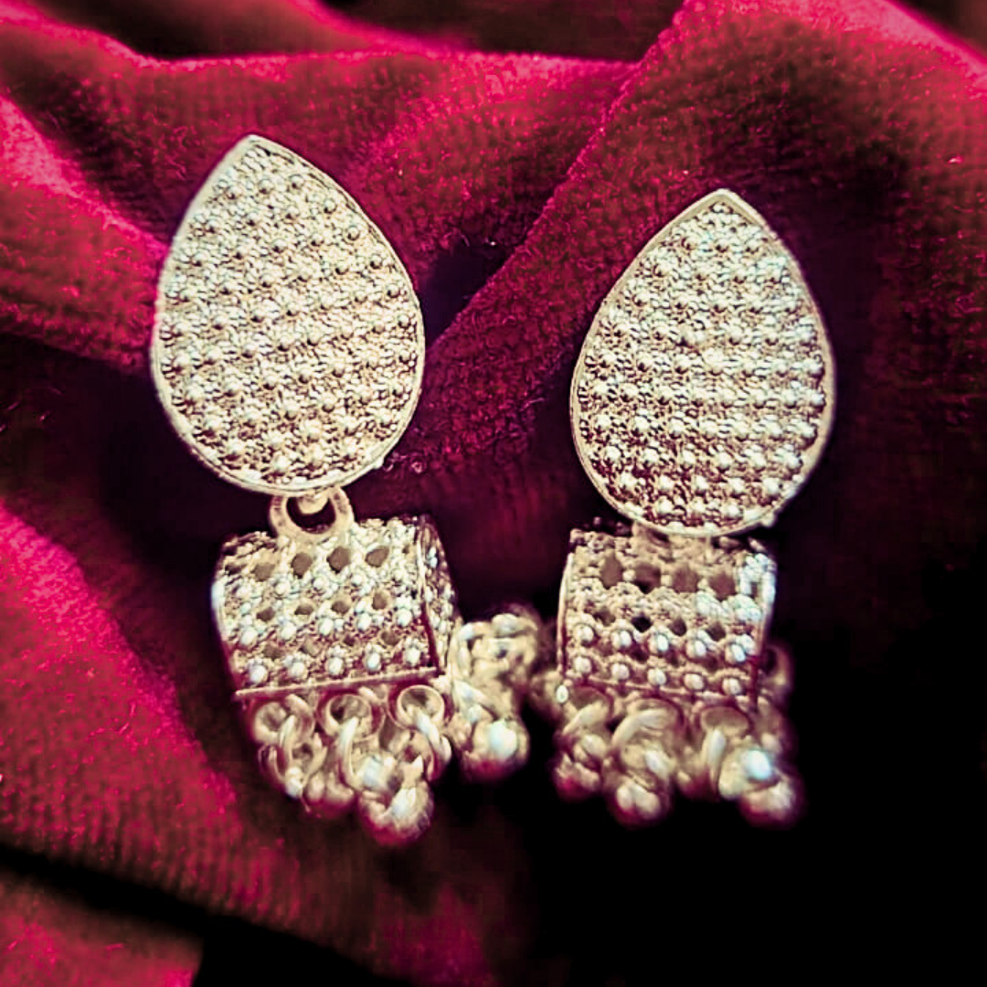 Crystal Pearl Indian traditional Jhumka earrings - Salmanify Jewellers