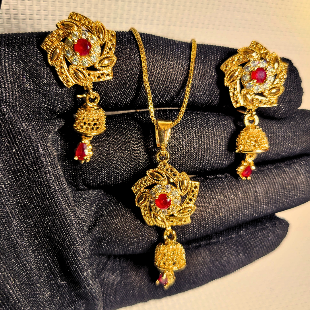 Regal Star Necklace set - Golden