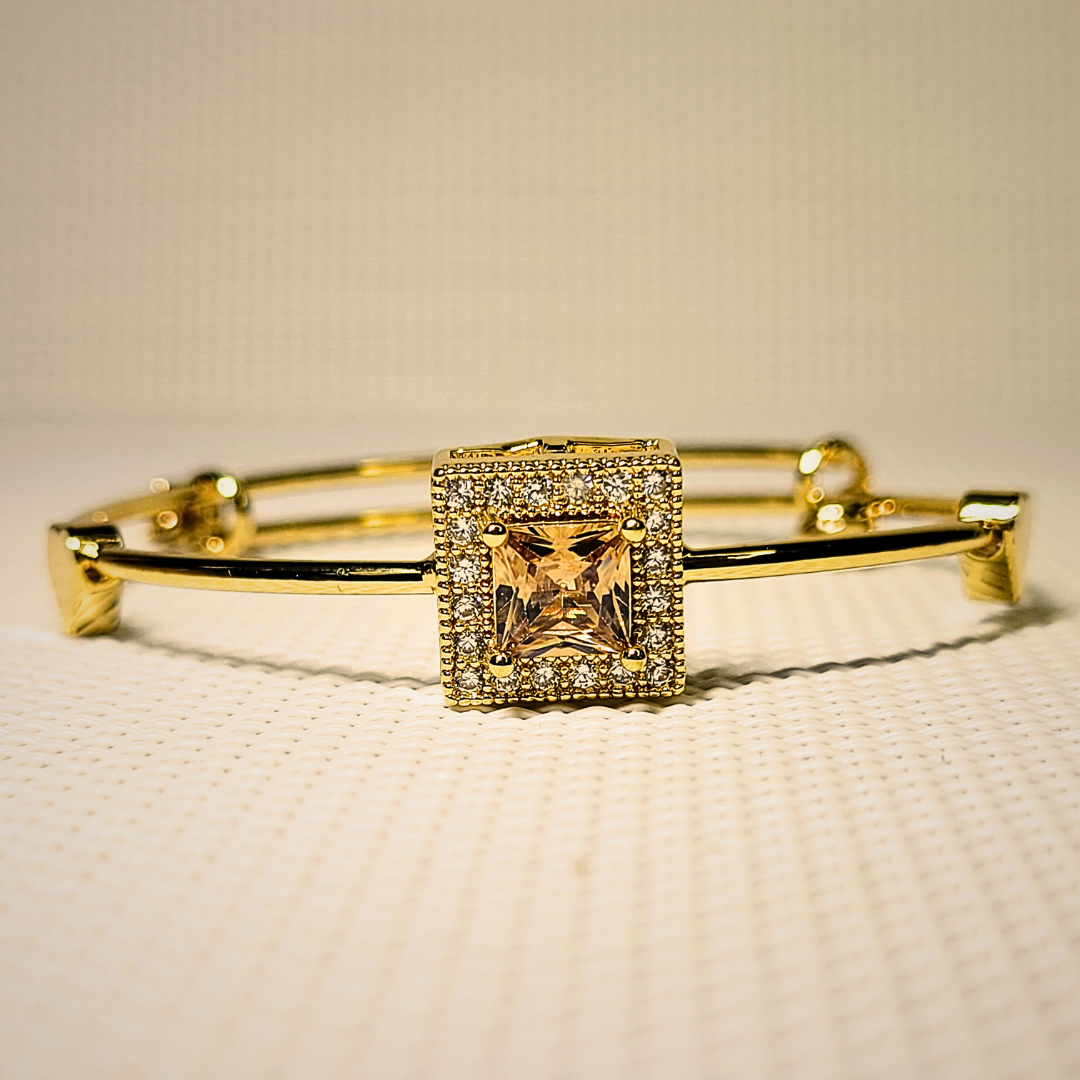 Elegent Square cut Bangle - Golden