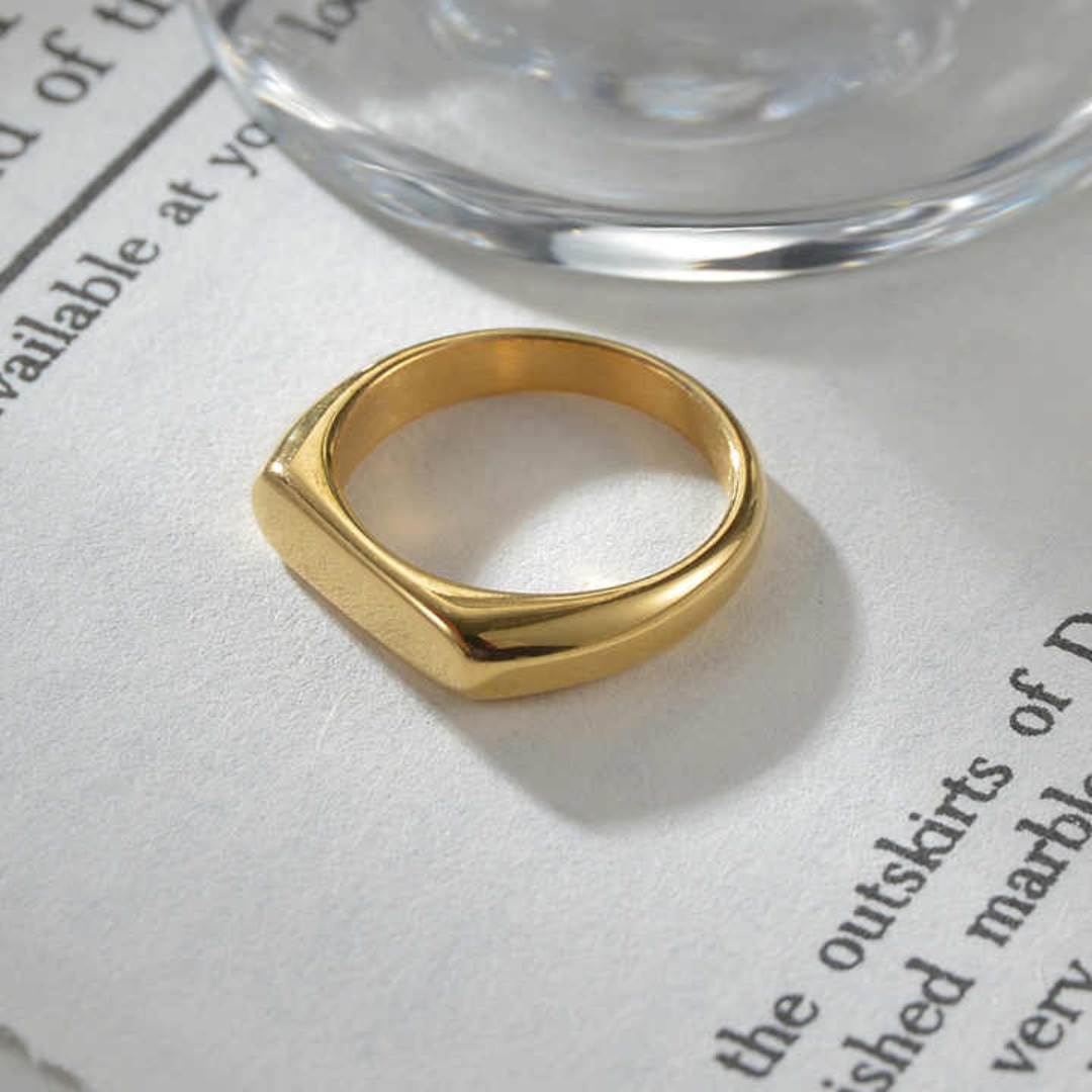 Italian Ring - Golden