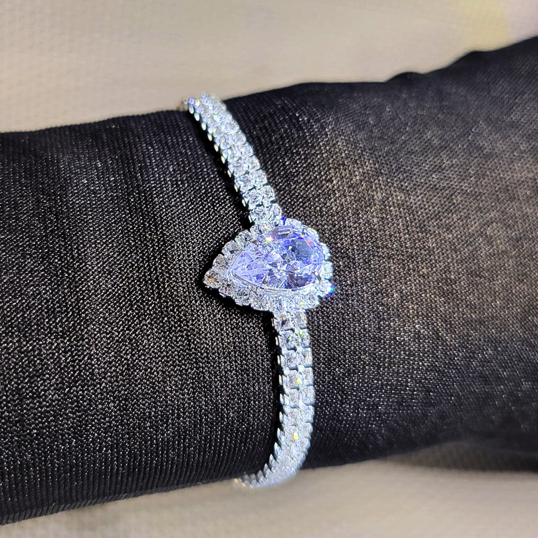 Luxury Crystal Teardrop Bracelet