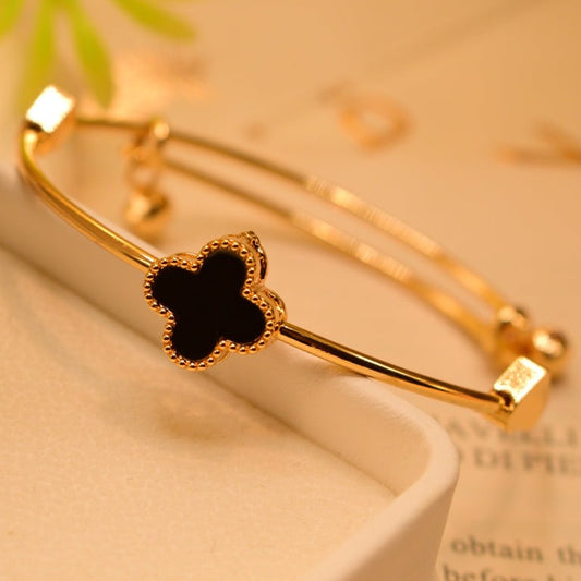 Four Leaf Clover Bangle - Black
